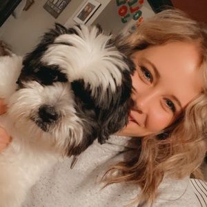 Meet your Posher, Jade